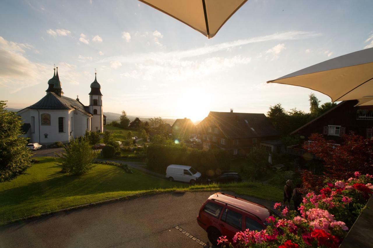 Gasthof Kreuz Bildstein Extérieur photo